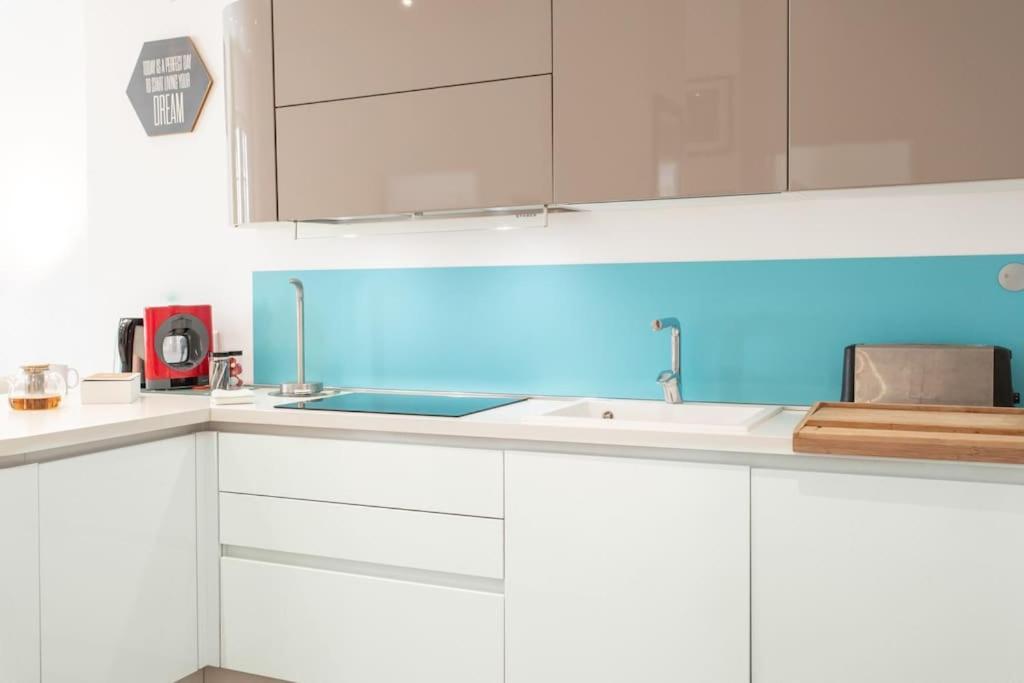 #22 Emma Suite 2Bdr Balcony Center Town 2Mins Tramway نيس المظهر الخارجي الصورة